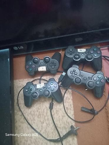 ps 3 cd: Sony PlayStation 3 Super Slim oyun dəsti Tərkib: - 2 ədəd PS3 Super — 3