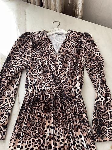 klassik salvar: Leopar naxışlı qadın donu - Model: uzun don, aşağı hissəsi plissəli - — 4