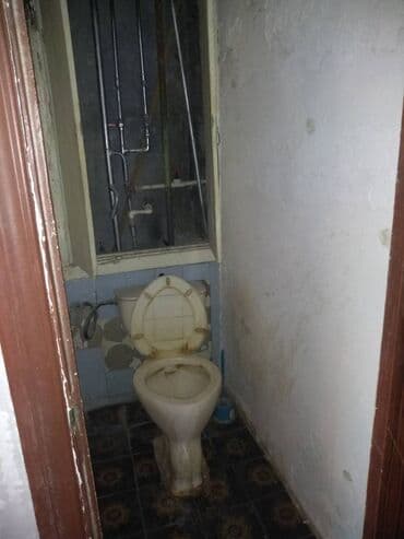 sibrizdə evlərin qiyməti: Bakı, Qaraçuxur qəs., 4 otaqlı, Köhnə tikili, 100 kv. m — 8