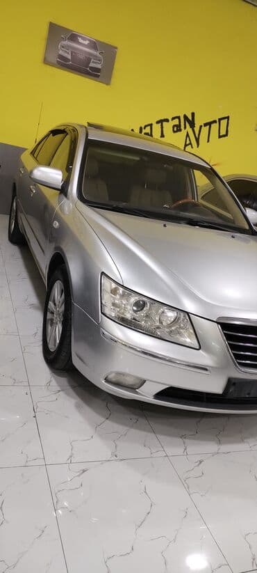 mono rul: Hyundai Sonata – gümüşü rəngdə sedan. Texniki xüsusiyyət və — 3