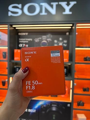 video reqstrator: Sony FE 50mm F1.8 — 1