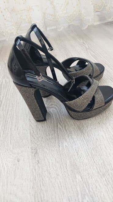 basanoşkalar 2024: Ölçü: 38, rəng - Qara, İşlənmiş — 1