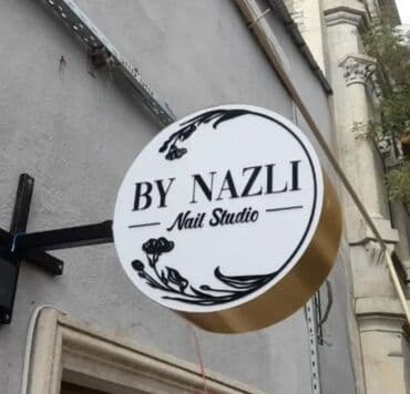 ПО для бизнеса: Xüsusi vitrin və fasad üçün hazırlanmış reklam lövhələri və işıqlı — 3