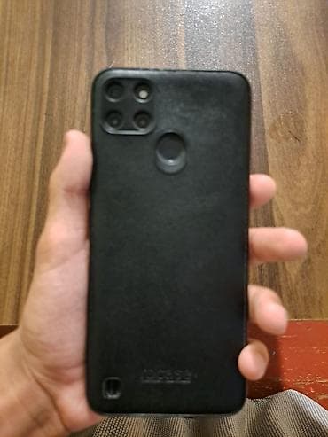 Salam 2 side satilir biri Samsung A12 Biri Realme C21Y Ikiside ideal — 5