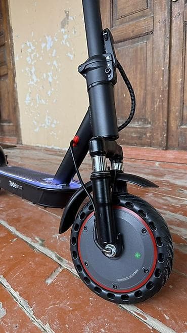 Elektrik skuter – Toba ST-727 - Gözəl dizaynlı, qara gövdə və işıqlı — 3