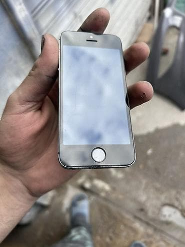 z flip 5 ikinci el: IPhone 5s, Gümüşü, Barmaq izi — 2