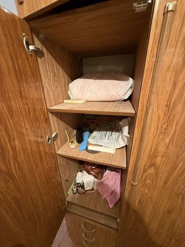 tecili satilan masinlar: İşlənmiş, Açılan, 3 qapılı Düz dolab, Şifonyer, Rusiya — 5
