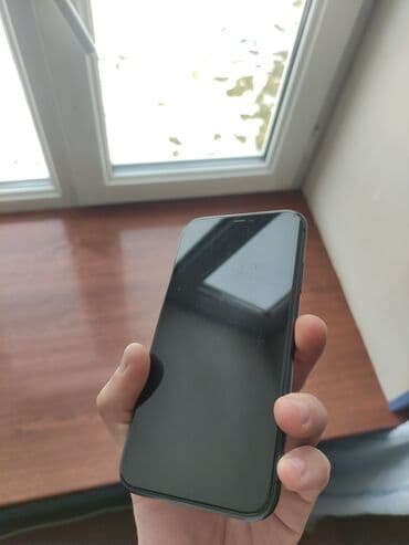 balaca apple: IPhone 11, 128 GB, Qara, Face ID — 2