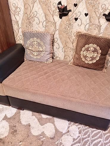 ev guzguleri: Künc divan, Açılmayan, Parça — 1