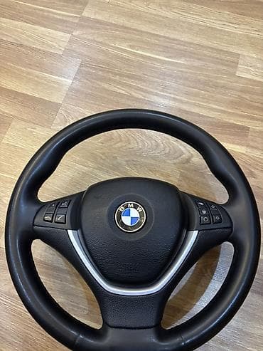 pilus 30 kuza: BMW sükan çarxı – çoxfunksiyalı

- Orijinal x5 70 kuza ili 2010 — 1