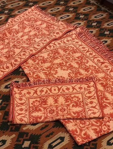 dini aksesuar: Atlas pokrıval -55 man, divan üstü-25 man, süfrə saçaqlı -23 man — 2
