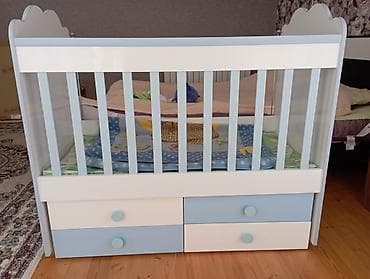 paltar skafi ucuz: Oğlan və qız üçün, Dördbucaq, Beşik, Dəstsiz, Matrassız, Yellənmə mexanizmsiz — 1