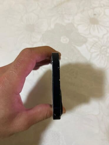 balaca apple: IPhone 13, Mavi, Simsiz şarj — 5