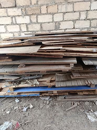 Ev və bağ: Məhsul: Taxta materialları (qarışıq lövhələr və reykalar) Təsvir: - — 2