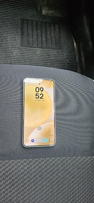 Samsung Galaxy S24, 128 GB, rəng - Qızılı, Düyməli, Barmaq izi, İki sim kartlı