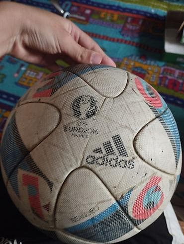 Бутсы Adidas, Б/у