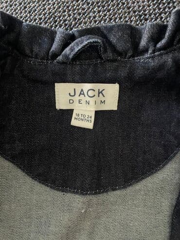 Dəstlər: Qız uşağı üçün gödəkçələr, çəhrayı Zara, qara jins Zara — 5