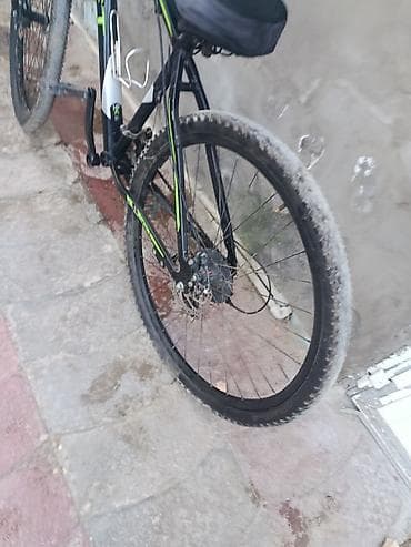 SAFT Sport 7600 dağ velosipedi - Çərçivə: yüngül alüminium