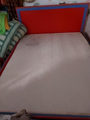 Iki nəfərlik yataq matrasla ölçü, 210uzun.180 eni.işlənmiş.yaxşı