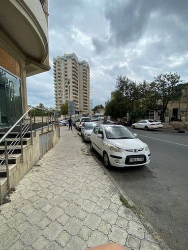 xacmaz obyekt: Elimlər içəri şəhər metrosunun yaxınlığında yerləşən ümumi sahəsi 500 — 4