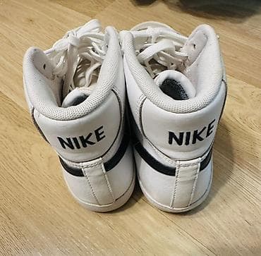 nike jaket: Nike Blazer Mid – ağ rəngli, qara Swoosh loqolu yüksək boğaz idman — 3