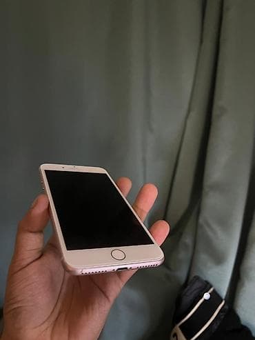 iphone azn: IPhone 8 Plus, 64 GB, Qızılı, Barmaq izi — 7