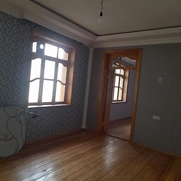 Həyət evi satılır razılaşma ilə Yeni Gəncə əriklik restoranına yaxın — 6