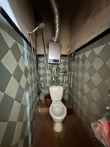 1 otaqli menzil satilir: Bakı, 1 otaqlı, Köhnə tikili, 32 kv. m — 8