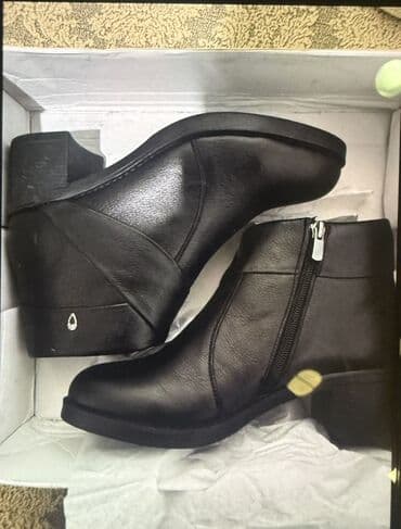 qadin ucun qis papaqlari: Ölçü: 39, rəng - Qara, Yeni — 2