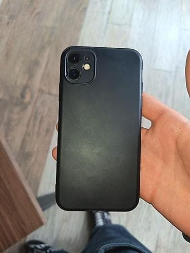 iphone 11 barter: IPhone 11, 64 GB, Qara, Face ID — 2