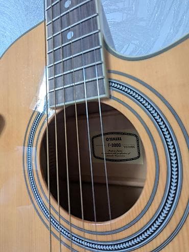 Akustik gitara, Yamaha, 6 sim, Yeni