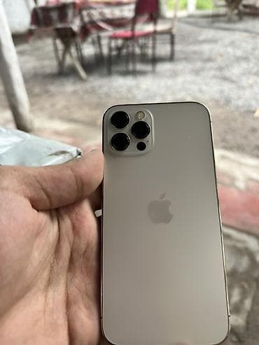 iphone 15 pro 256 qiymeti: IPhone 12 Pro, Qızılı, Face ID — 9