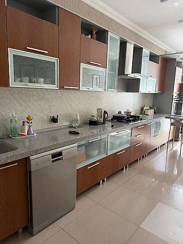 mətbəxt mebilləri: Sifarişlə mətbəx dəsti, Özü çəkən petlələr, Teksturalı laminat, Kredit yoxdur — 1