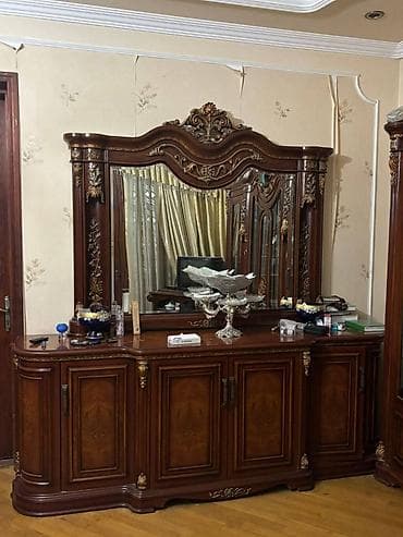 Yeni, Kredit var, Azərbaycan