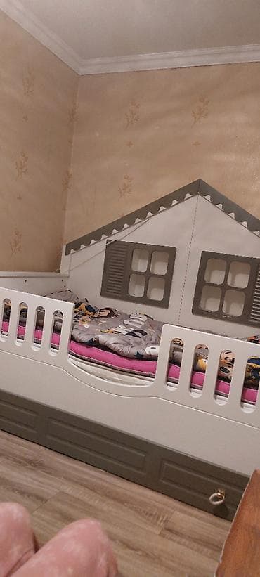 xankendide kiraye evler: Sabunçu qəs. 4 otaqlı, 90 kv. m, Kredit yoxdur, Orta təmir — 5