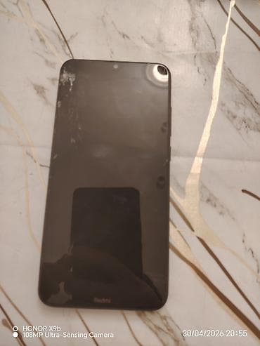 Redmi smartfon - Model: Redmi (arka qapaqda Redmi loqosu, tək arxa