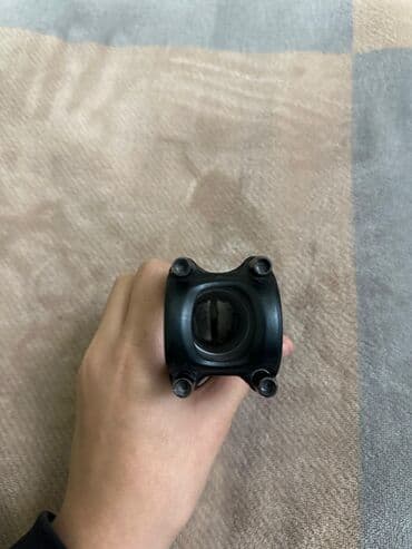 velosipedlər matorlu: Salam Hər vaxtınız xeyir. HƏR BİRİNƏ QİYMƏT FƏRQLİDİR. 1.vinis ozum — 10