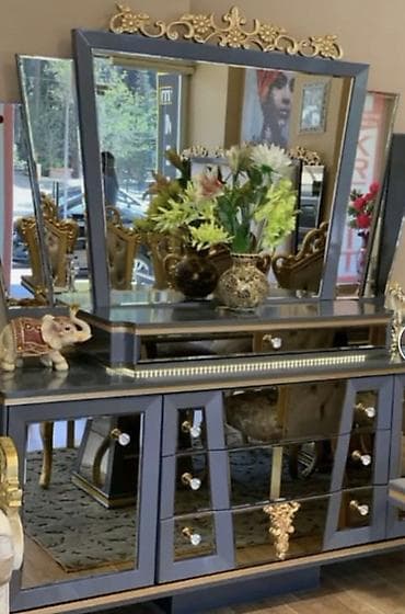 xalca uzerinde sekil: İkinəfərlik çarpayı, Dolab, Komod, Termo, Türkiyə, İşlənmiş — 3