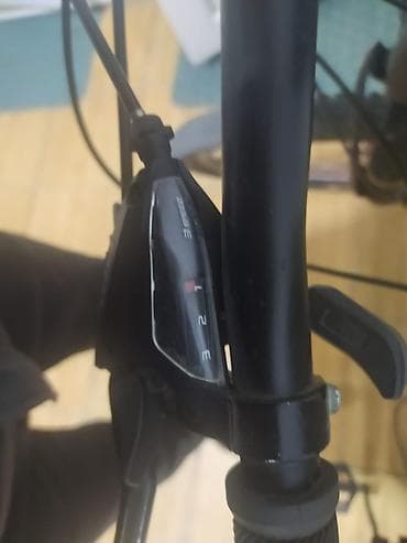 velosiped diskləri: Cross brendli dağ velosipedi - Çərçivə: yüngül və möhkəm alüminium — 3