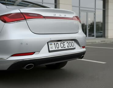 avtomobil qoşqusu: AZ avtomobil nömrə nişanı: 10-CE-200 Nomre oz adimadir mashinin — 1