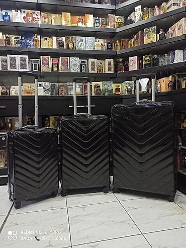 3-lü sərt korpuslu səyahət çamadan dəsti - Ölçülər: kiçik, orta və