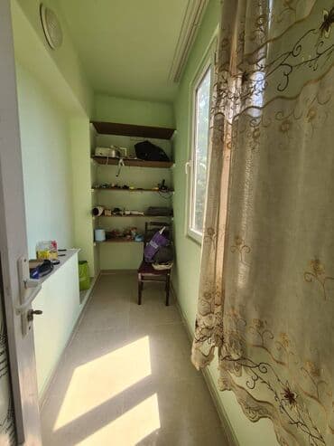 9 ci mikrorayon satilan evler: Bakı, 3 otaqlı, Köhnə tikili, m. Xalqlar Dostluğu, 82 kv. m — 11