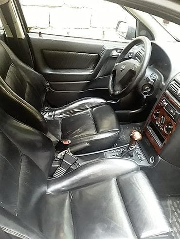 Продажа авто: Opel Astra: 2 л | 1999 г. Универсал — 6