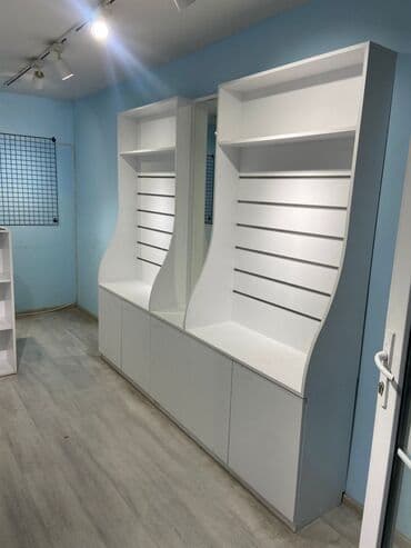 Mağaza üçün vitrin/raf sistemi Etir, telefon, aksessuar magazali ucun