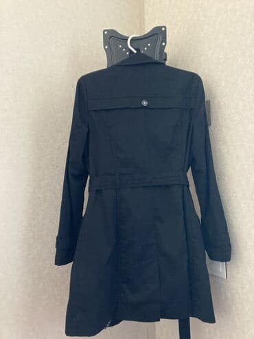 kişilər üçün steqan gödəkçə: Hər biri aşağı qiymətə satılır — 8