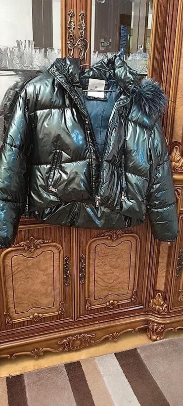 Moncler qadın qış gödəkçəsi - Rəng: tünd metalik boz (parlaq