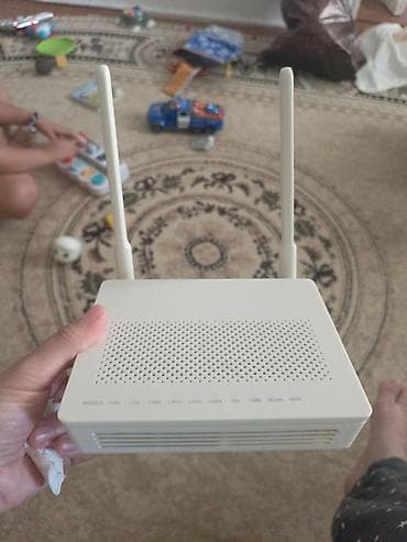apple usb: İki antenli Wi‑Fi marşrutizator/ONT Xüsusiyyətlər: - İki ədəd yüksək — 1