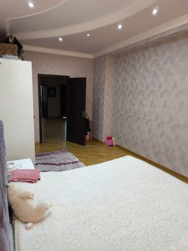 kirayə qarayev: 4 otaqli temirli satilir — 5