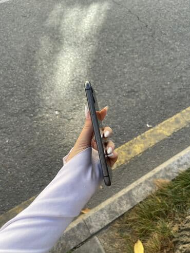 сколько стоит использованный айфон 11: IPhone 11, Black Titanium, Zəmanət — 3