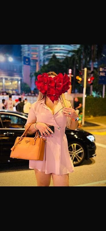 prada eynək: M. L. Xl. 1 defe geyinilib. Bsl. Markasidi


Alti sortiklidi — 1